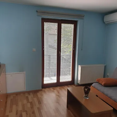 Modrina Guest Apartamento Kobarid