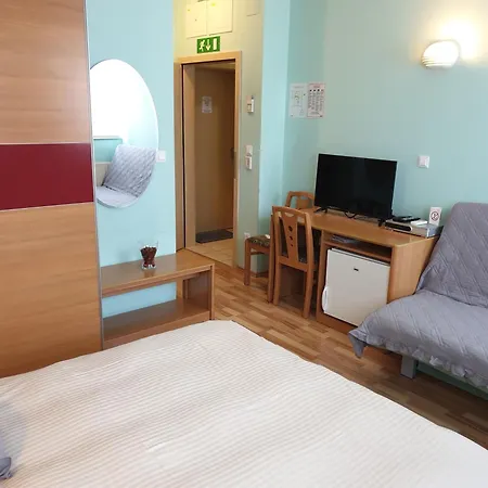 Modrina Guest Apartamento *