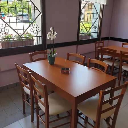 Appartement Modrina Guest