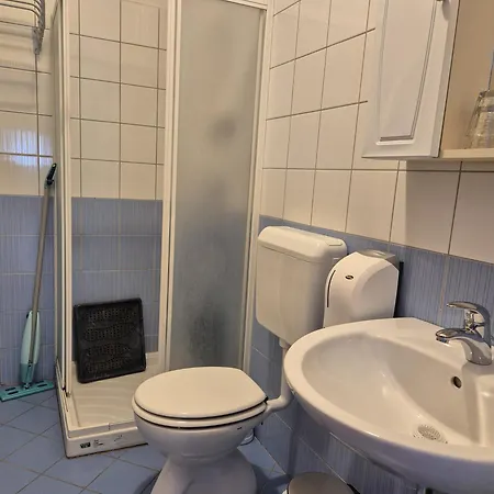 Modrina Guest * Kobarid