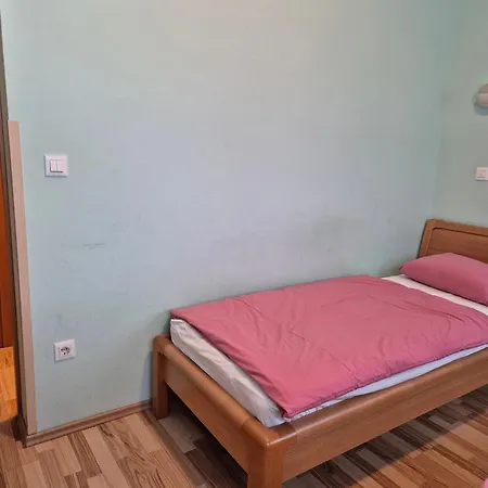 Modrina Guest * 코바리드