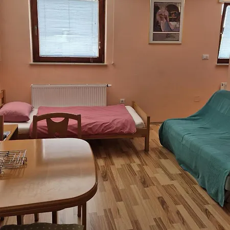Modrina Guest Apartament *