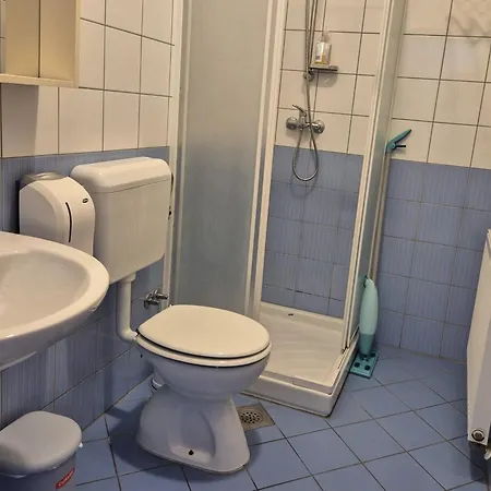 Appartement Modrina Guest *