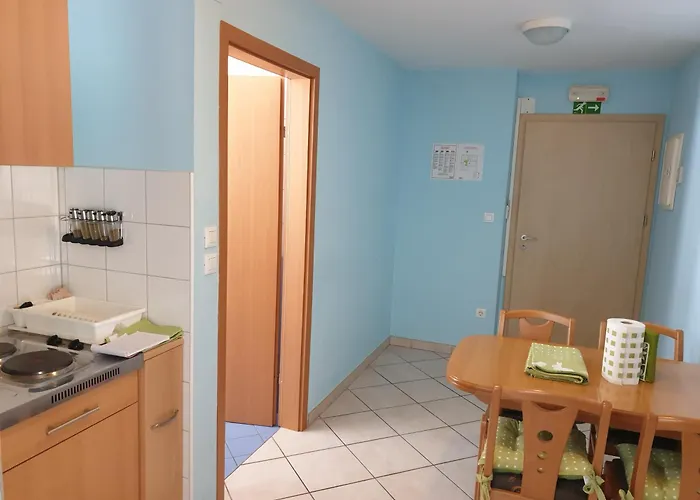 Apartament Modrina Guest