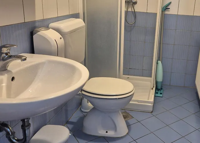 Modrina Guest * Kobarid