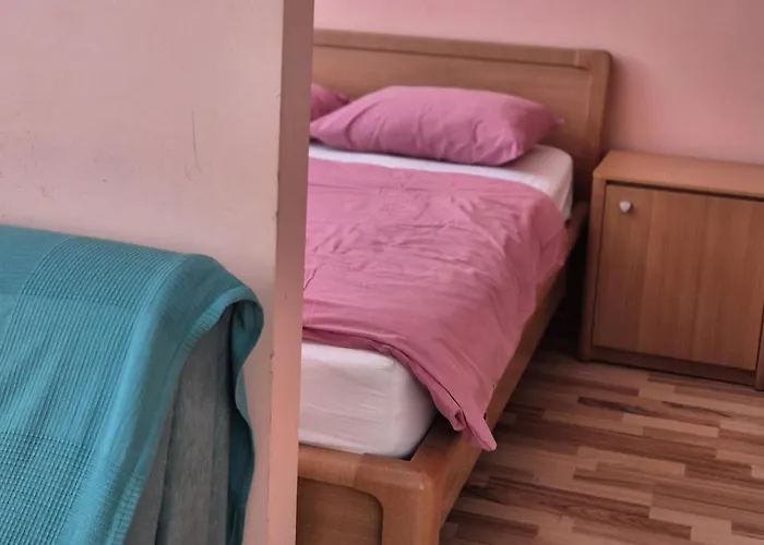 Apartament Modrina Guest